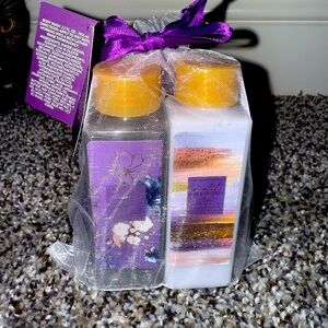 Purple body care gift set NWT